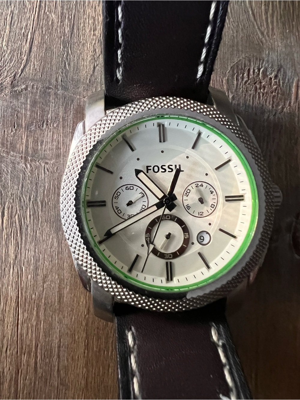 Fossil Men's Chronograph Watch in Cream Dial & Brown Strap - Picture 2 of 9